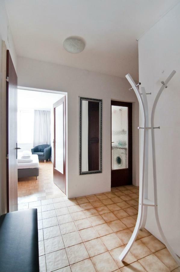 Top Location Vienna Marchetti Exterior photo